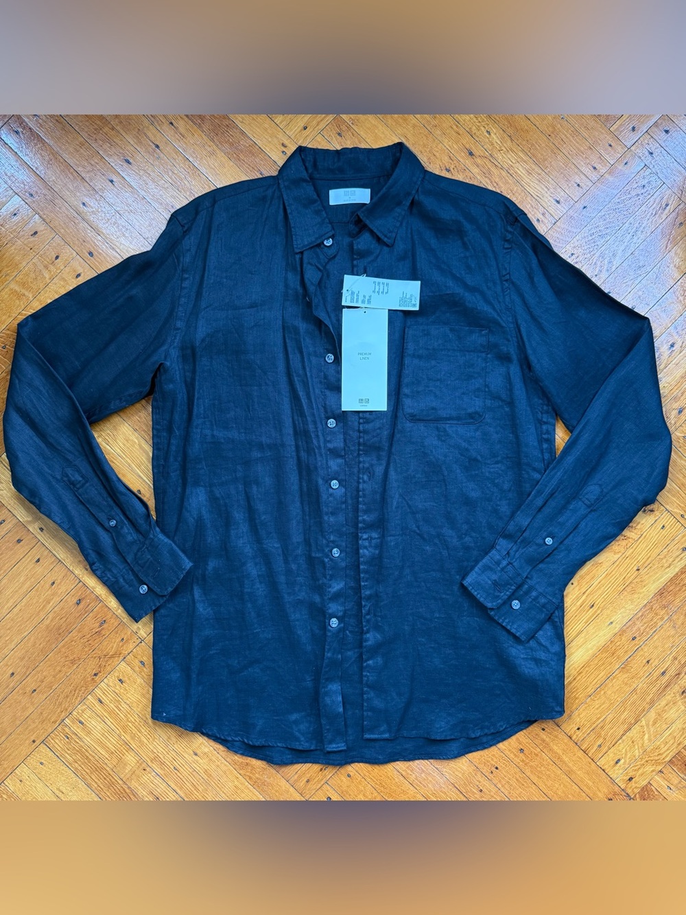 Uniqlo Men's Black Long-Sleeve Linen Button-Down Shirt